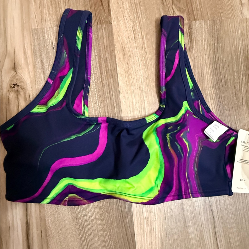 Fabletics Medium Impact Sports Bra “Haze Wave “ Size XL NWT